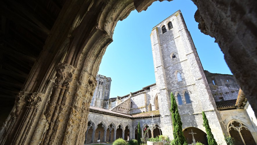 Classée au patrimoine mondial de l’Unesco, la collégiale de La Romieu se prépare à une grande restauration